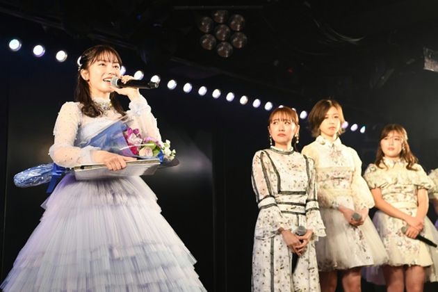 Akb横山由依卒業公演に高橋みなみも登場